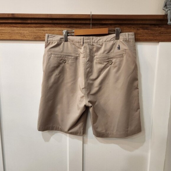 Johnnie-O Mulligan Shorts Mens 38 Khaki Prep-Formance Flat Front Stretch Golf - Picture 2 of 15